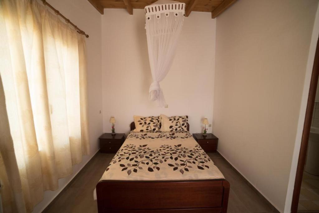 Bodikos Apartments Pitsidia Luaran gambar